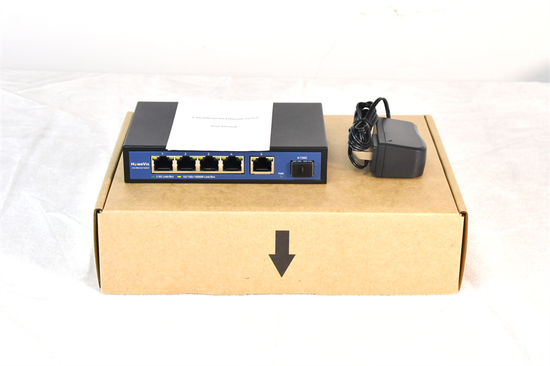 10/100/1000M/2.5G Gigabit RJ45 - đánh giá và giá Switch 5 Port 2.5G Unmanaged
