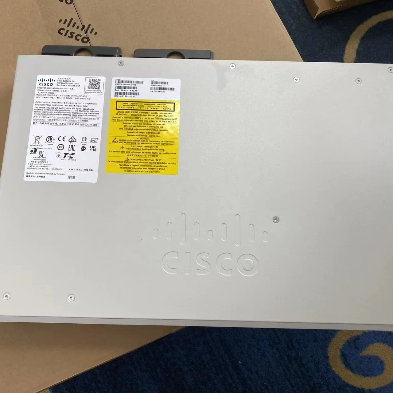 C9200-24T-E Cisco Catalyst 920 - đánh giá và giá Managed Switch 24 Port Gigabit